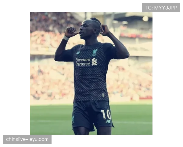 瓦拉内状态回暖，稳健表现助球队剑指更高目标