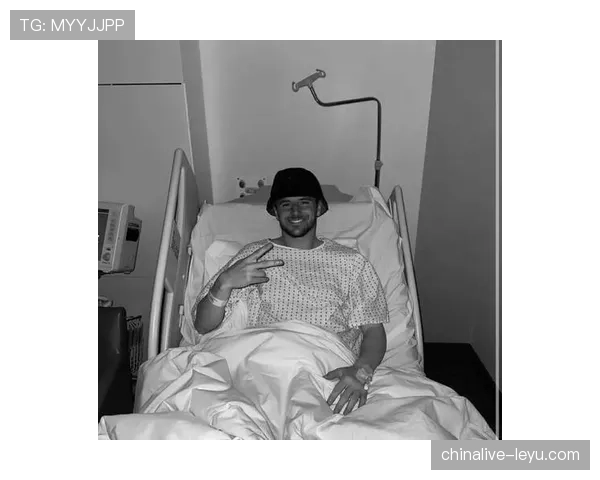 梅森·芒特伤愈复出状态回升,成球队争冠关键助力 梅森·芒特伤愈复出状态回升,成球队争冠关键助力