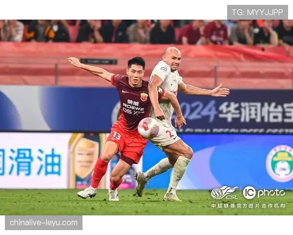 上海海港新赛季实力升级，争冠征程备受瞩目